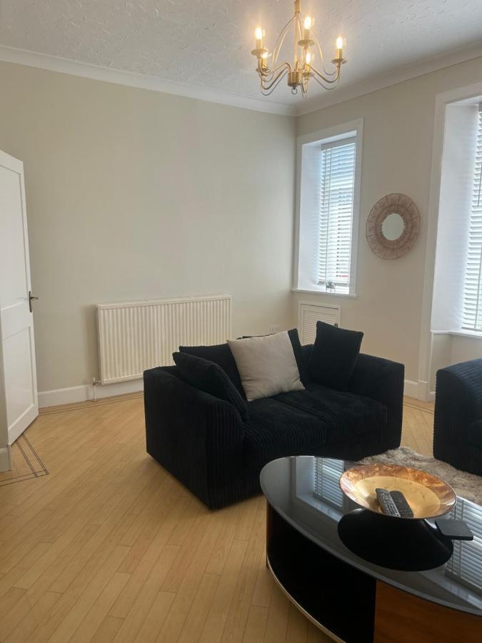 1L Albert Place Maddiston Road Brightons Falkirk Fk2 0Jx 폴몬트 외부 사진