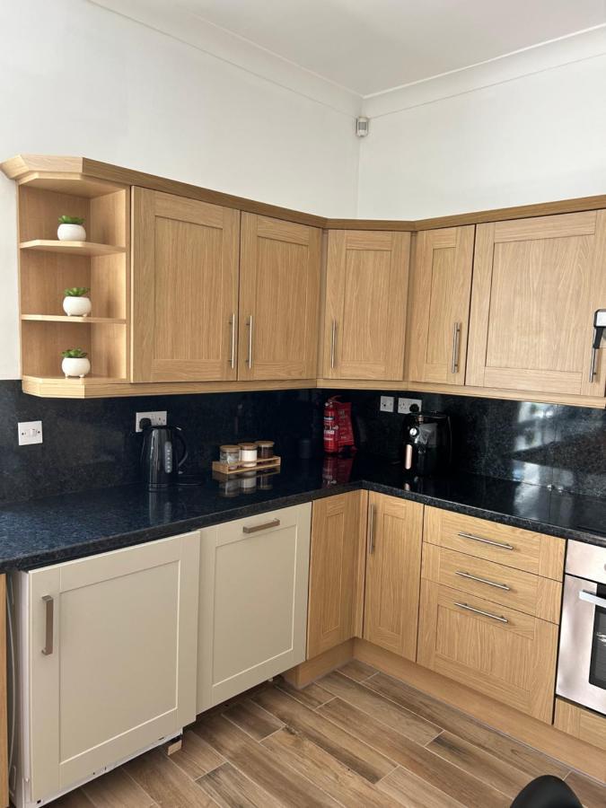 1L Albert Place Maddiston Road Brightons Falkirk Fk2 0Jx 폴몬트 외부 사진