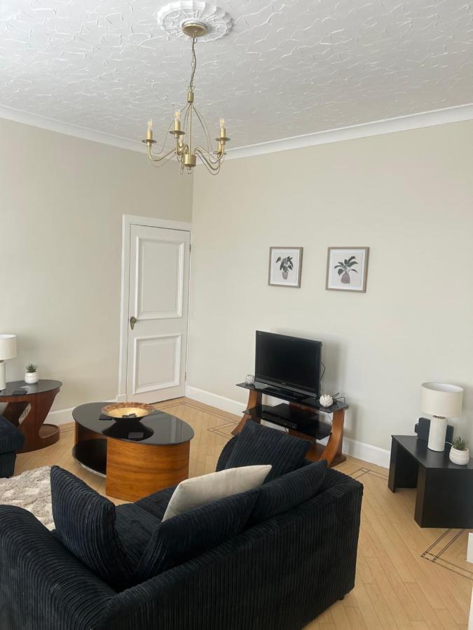 1L Albert Place Maddiston Road Brightons Falkirk Fk2 0Jx 폴몬트 외부 사진